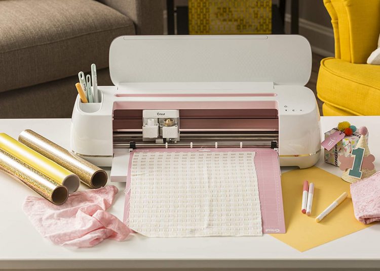 Cricut Maker Save 33% at $249.00 Now