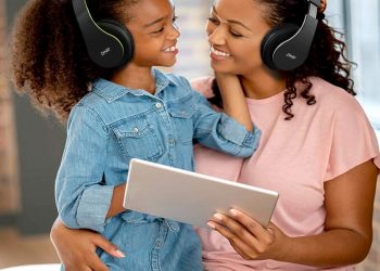 Zihnic Foldable Wireless and Wired Stereo Headset Save 40% at $22.09 Now