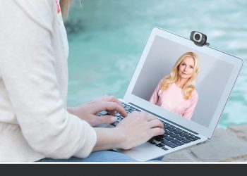 Logitech HD Laptop Webcam C615 Save 43% at $39.99 Now