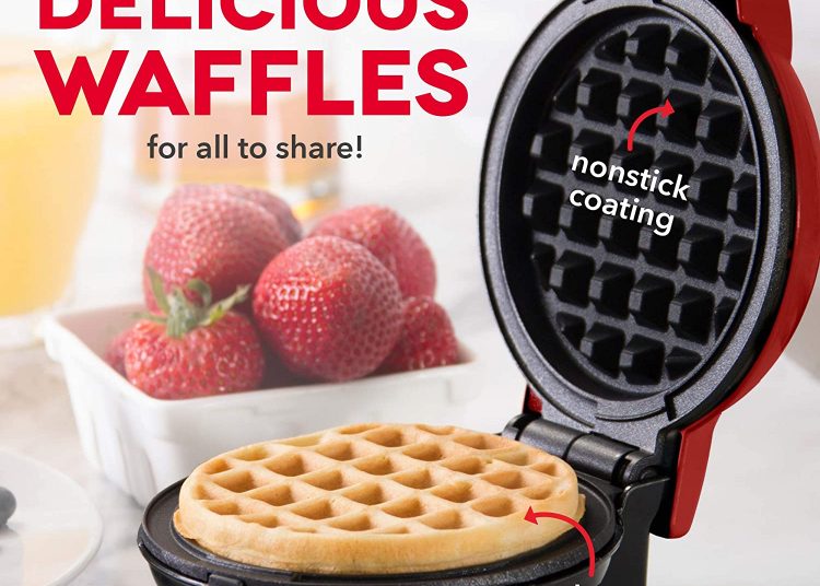 Dash Mini Waffle Maker