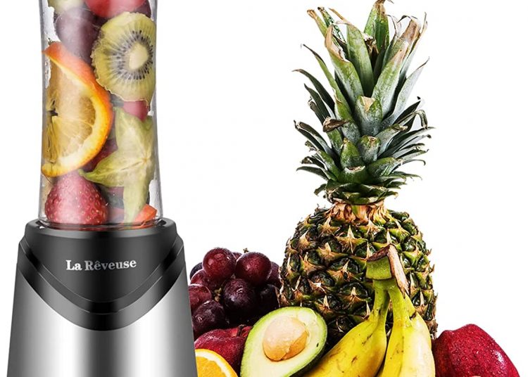 La Reveuse Smoothie Blender is at a New Price of $20.39 Now on Amazon