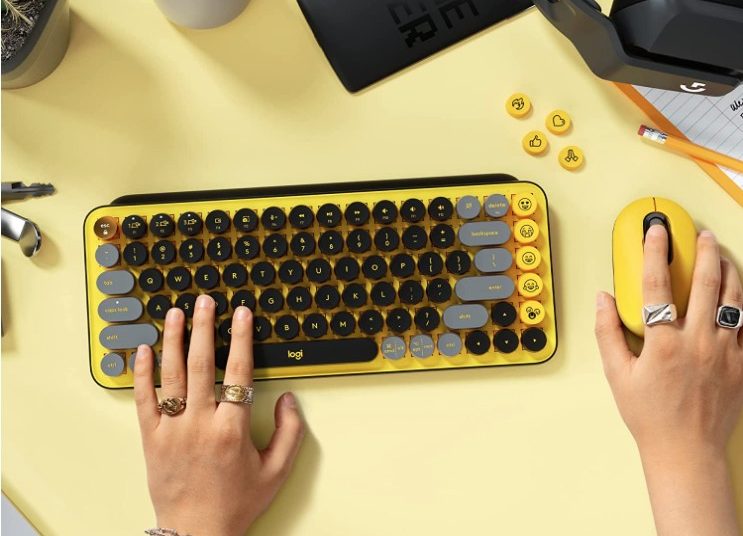 Logitech POP Keys Mechanical Wireless Keyboard0510
