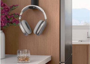 Lamicall’s magnetic headphone mount