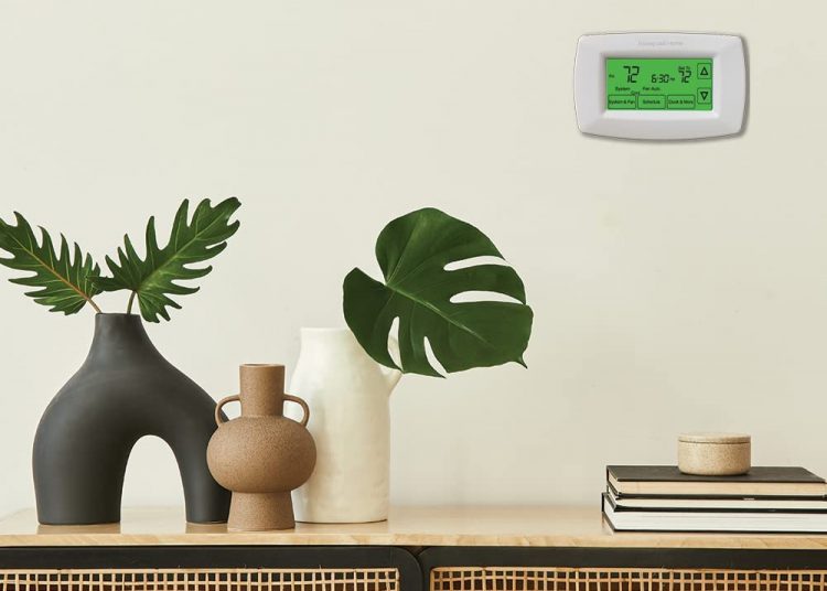 Touchscreen Thermostat