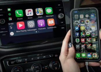 Apple CarPlay